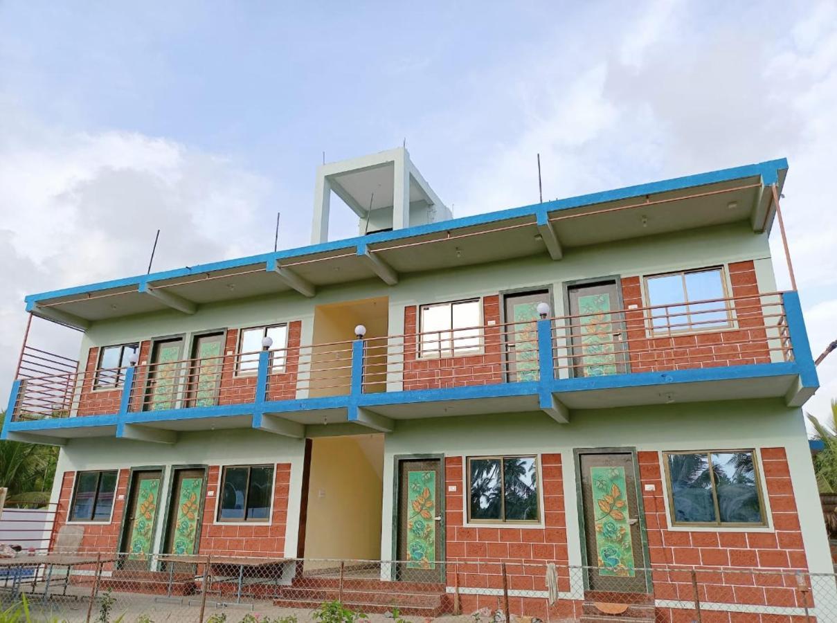 Shree Vighnaharta Cottage Alībāg Exterior foto